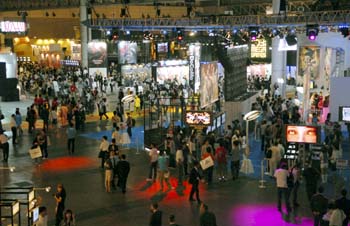 開幕した国内最大のゲーム展示会「東京ゲームショウ2006」=22日午前、千葉市の幕張メッセ